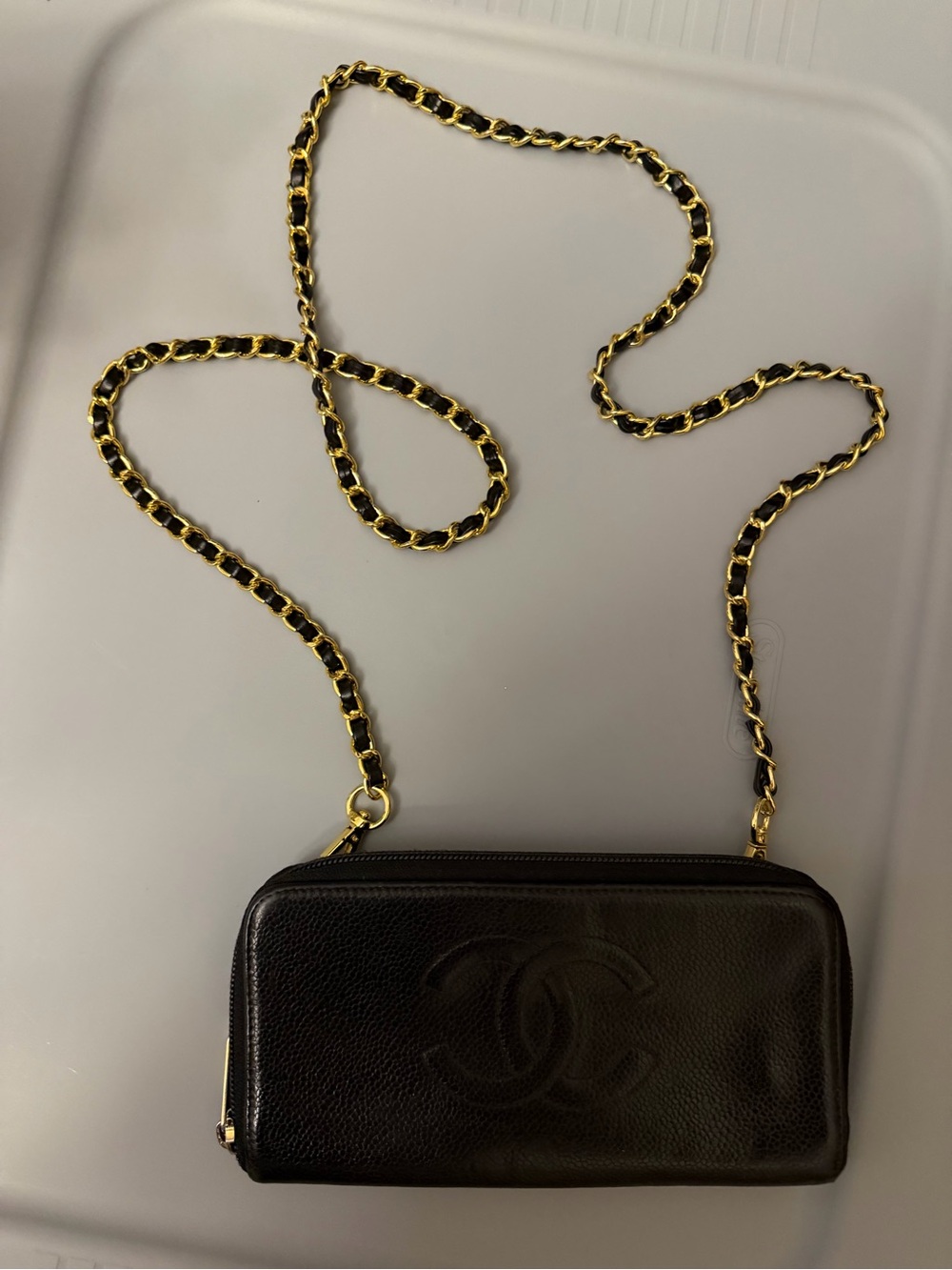 Chanel CC Caviar Zip Around Wallet in Black . Vintage and Pre Loved Condition - Picture 14 of 15